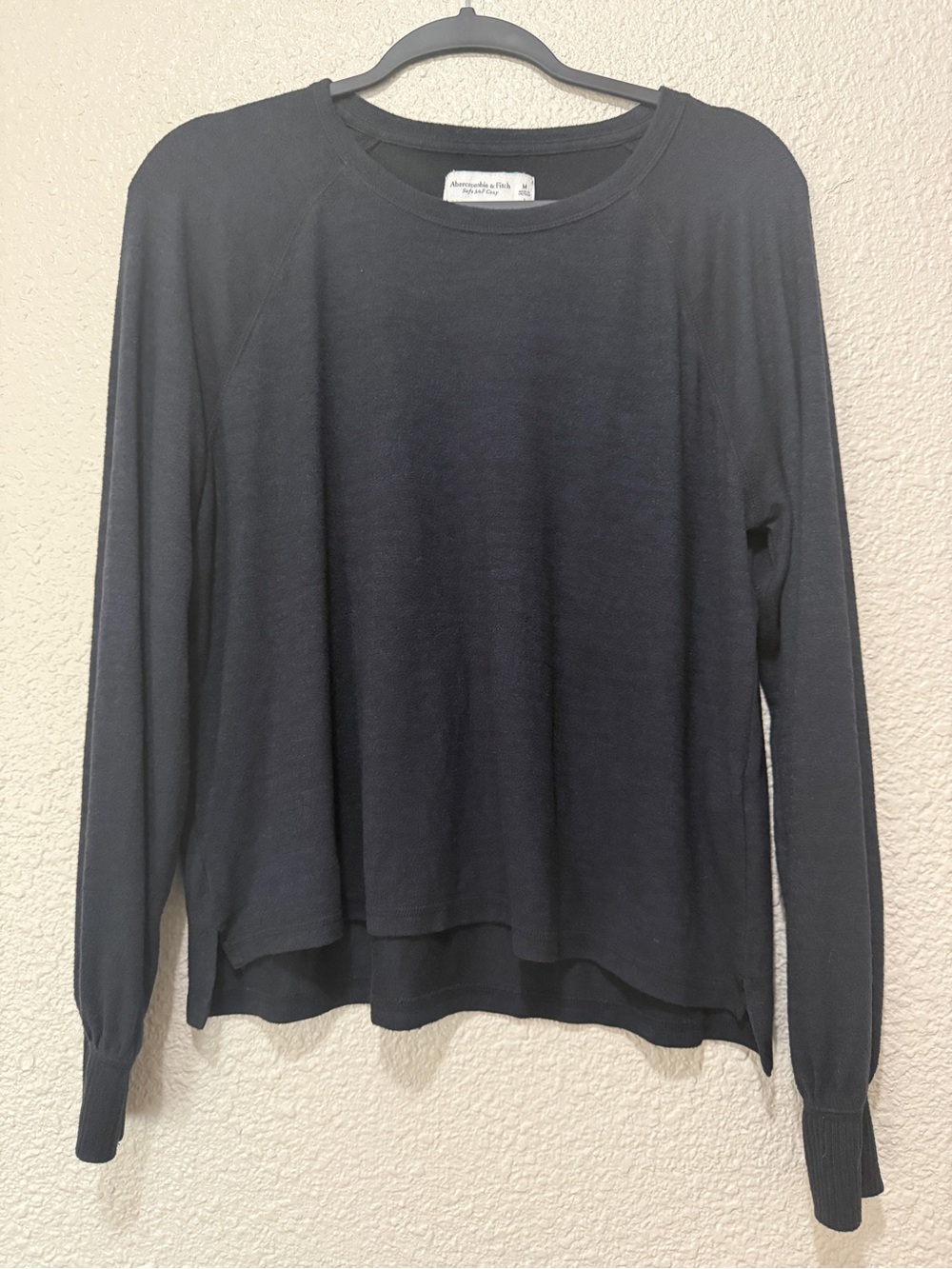 Abercrombie & Fitch Women's Crewneck Long Sleeve Top - Black